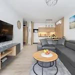 Apartament Exclusive Porta Mare Marina - Swimming Pool & Sauna By Renters Prestige Dziwnów