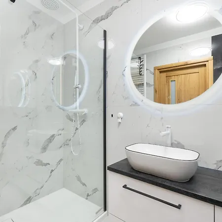 Exclusive Porta Mare Marina - Swimming Pool & Sauna By Renters Prestige 아파트