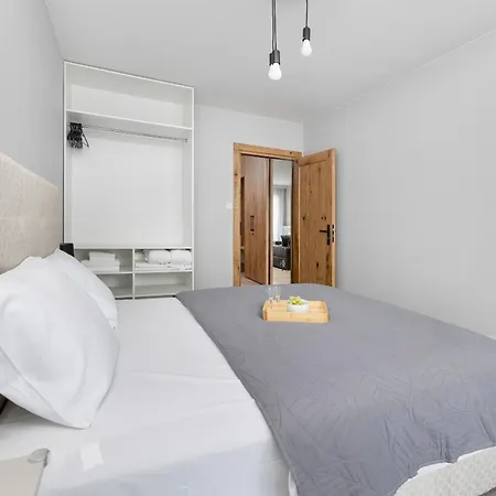 아파트 Exclusive Porta Mare Marina - Swimming Pool & Sauna By Renters Prestige