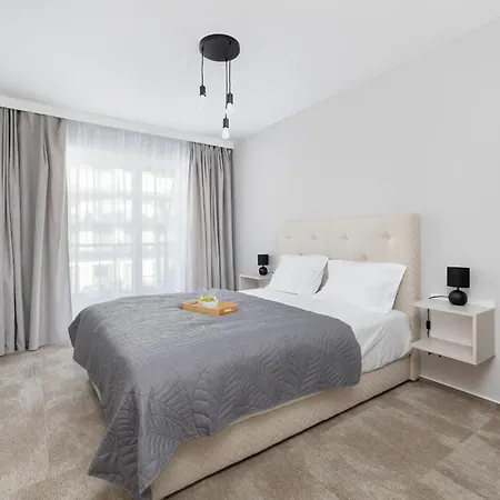 Exclusive Porta Mare Marina - Swimming Pool & Sauna By Renters Prestige