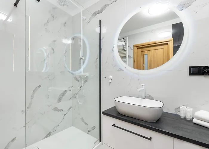 Exclusive Porta Mare Marina - Swimming Pool & Sauna By Renters Prestige דירה